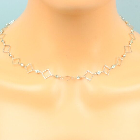 Delicate & Contemporary Necklace Chain, A Lovely Choice for Women, EVCH1858 - Picture 1 of 10